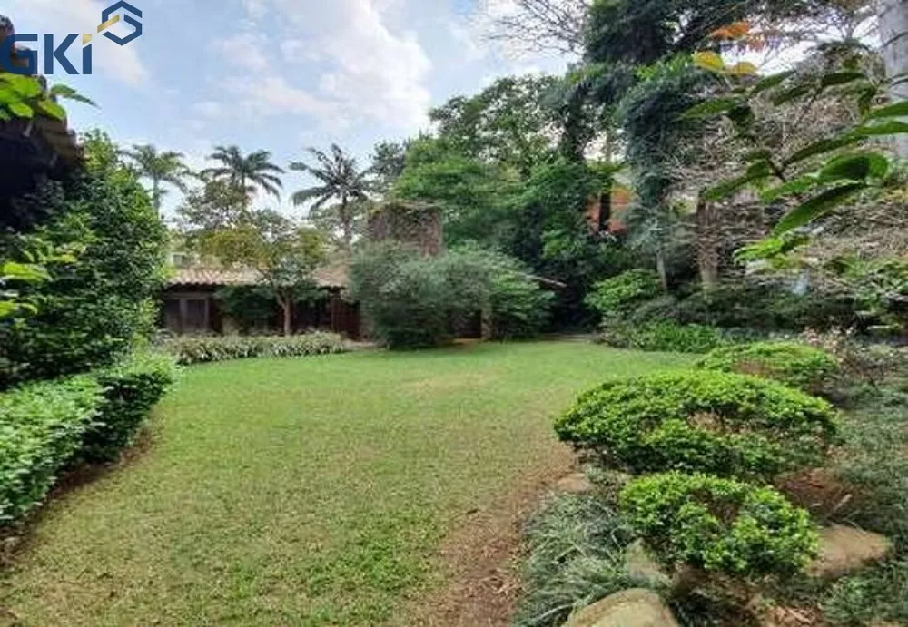 Casa à venda com 4 quartos, 599m² - Foto 2