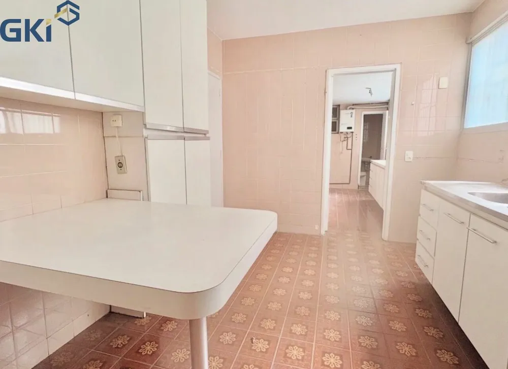 Apartamento, 3 quartos, 140 m² - Foto 2