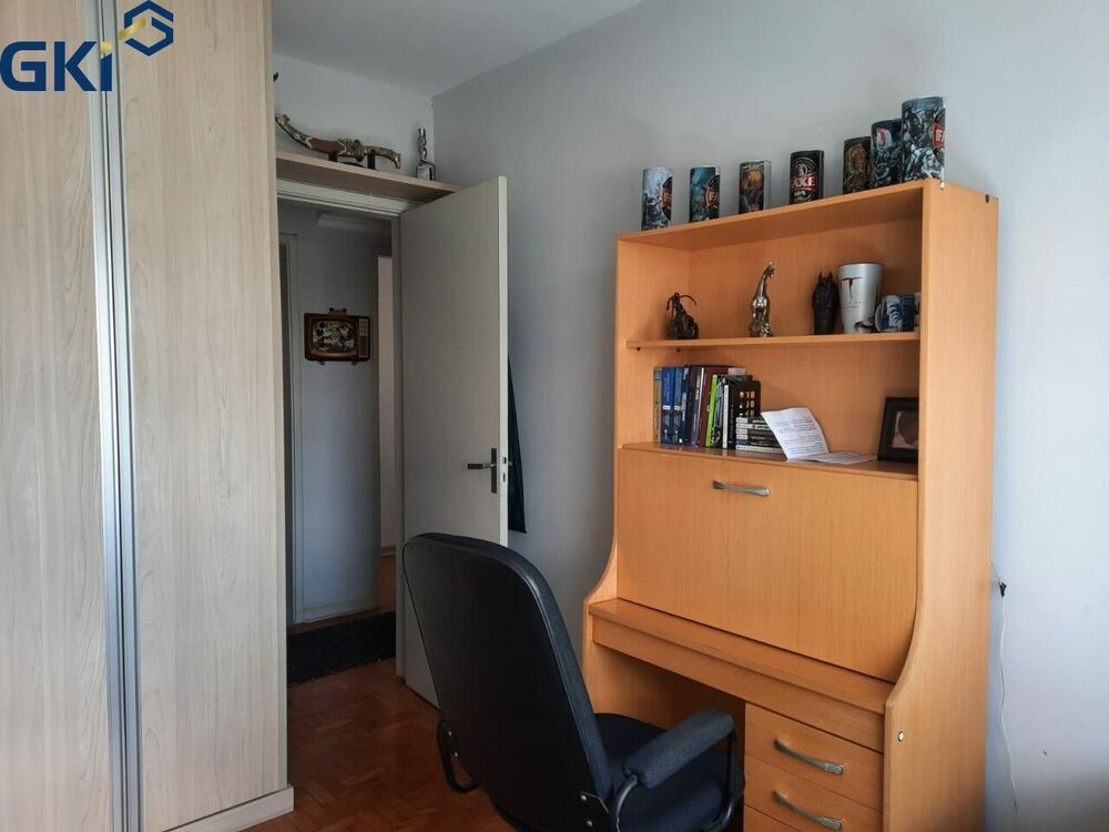 Apartamento à venda com 3 quartos, 106m² - Foto 2