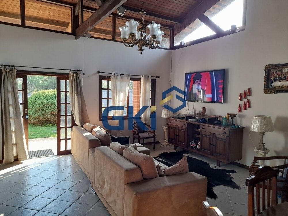 Casa de Condomínio à venda com 3 quartos, 263m² - Foto 4