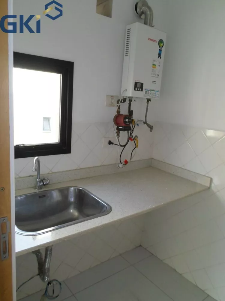 Apartamento, 3 quartos, 215 m² - Foto 2