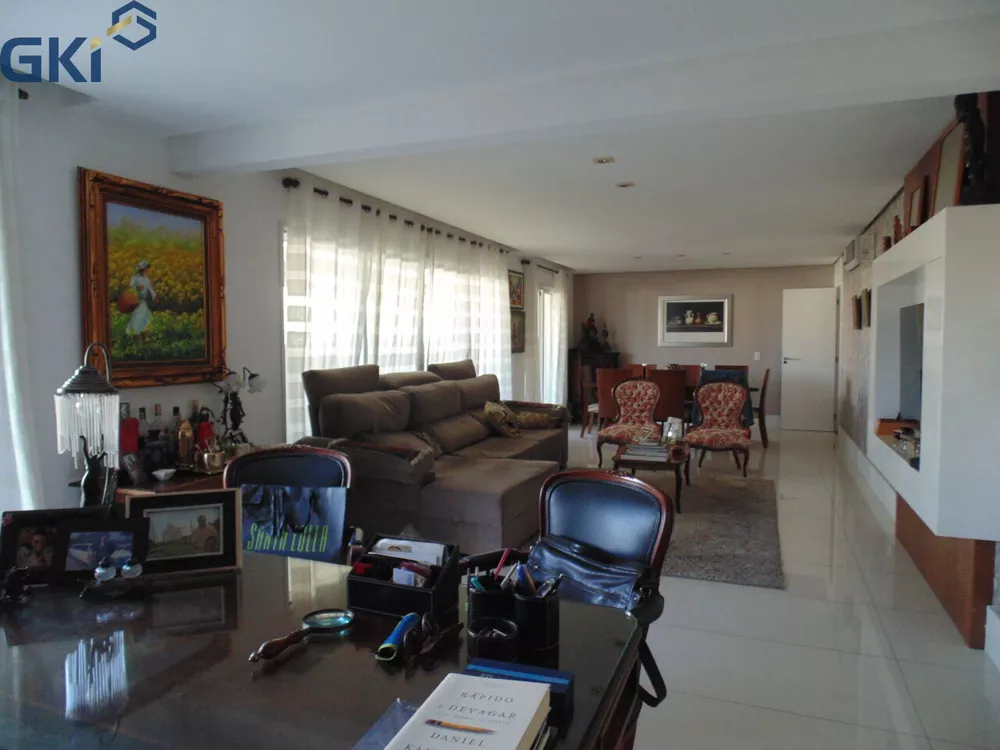 Apartamento, 3 quartos, 316 m² - Foto 1