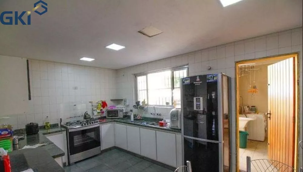 Casa, 3 quartos, 212 m² - Foto 1