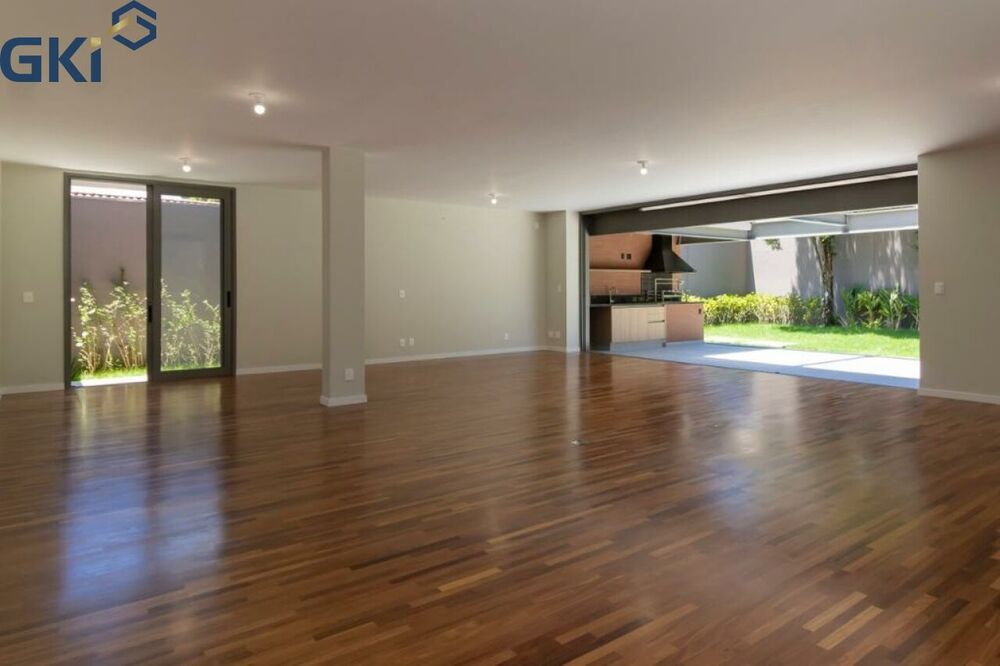 Casa, 4 quartos, 371 m² - Foto 1