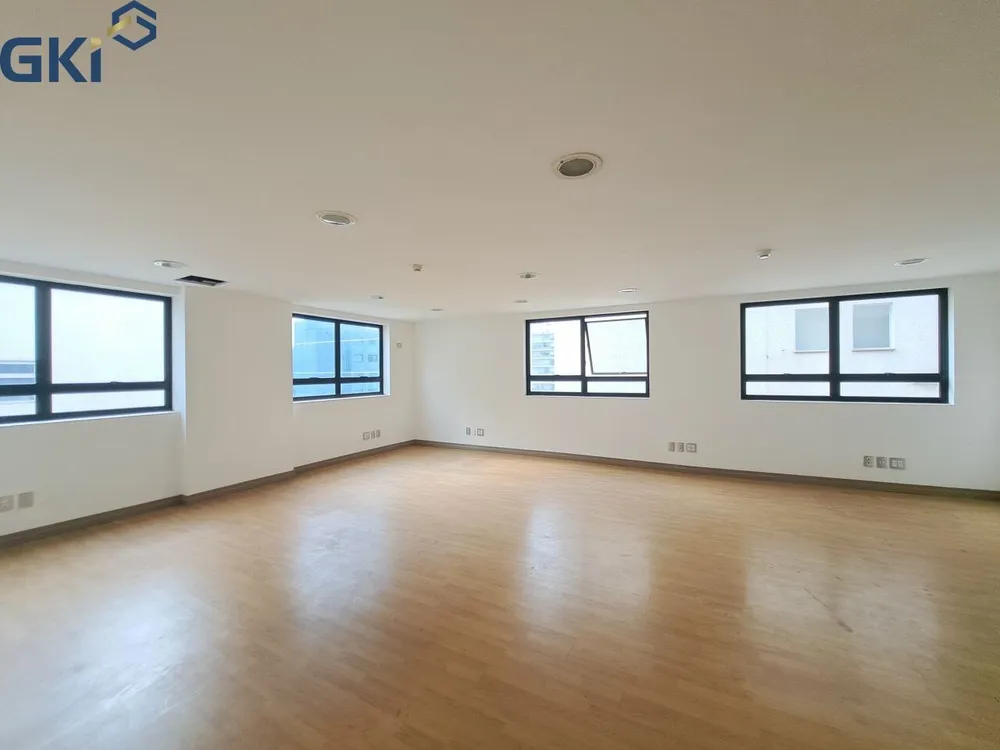 Prédio Inteiro, 55 m² - Foto 1