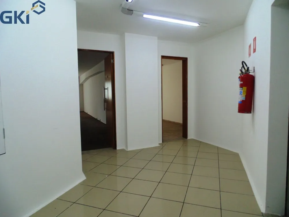 Sala-Conjunto, 220 m² - Foto 1