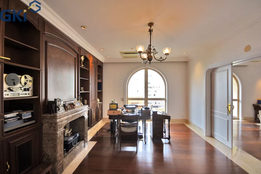 Apartamento, 4 quartos, 588 m² - Foto 1