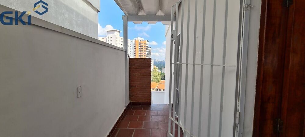 Casa de Condomínio à venda e aluguel com 3 quartos, 231m² - Foto 1