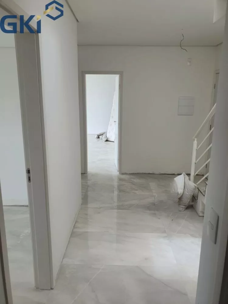 Apartamento à venda com 3 quartos, 240m² - Foto 7