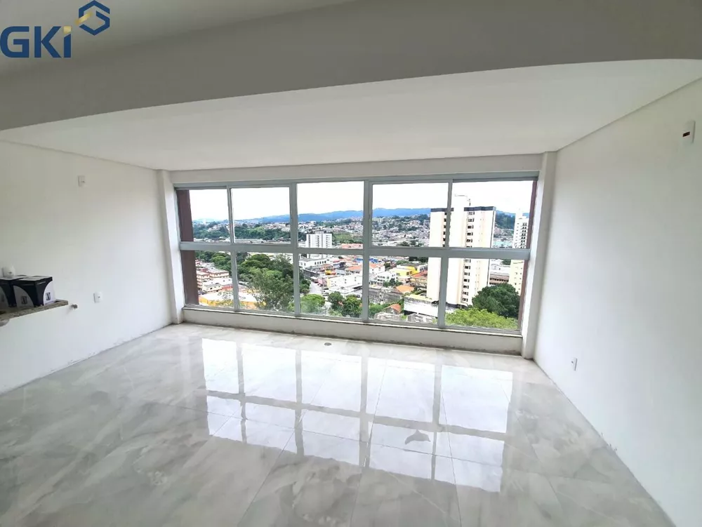 Apartamento à venda com 3 quartos, 240m² - Foto 3