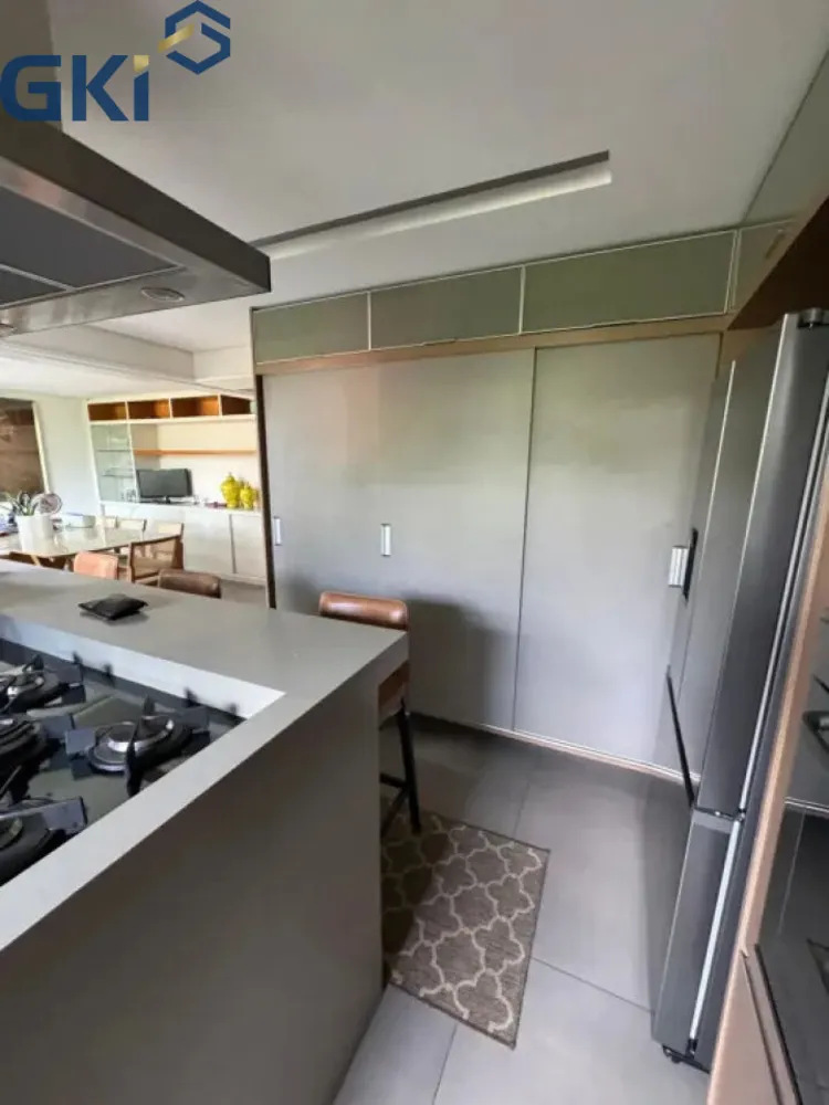 Apartamento, 3 quartos, 187 m² - Foto 2