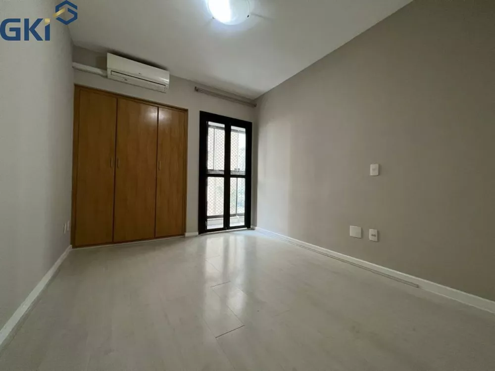Apartamento, 3 quartos, 152 m² - Foto 1
