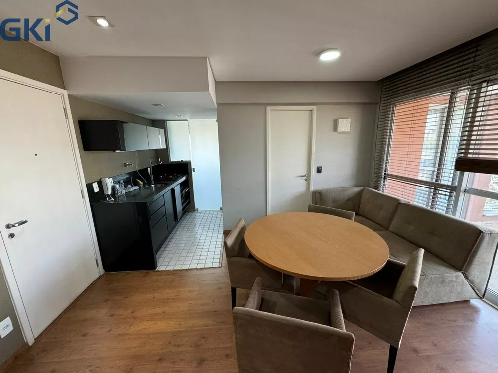 Apartamento para alugar com 1 quarto, 63m² - Foto 2