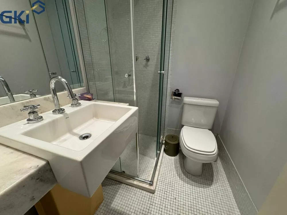 Apartamento para alugar com 1 quarto, 63m² - Foto 9