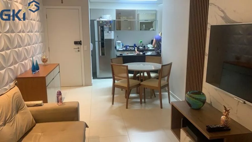 Apartamento à venda com 2 quartos, 65m² - Foto 3