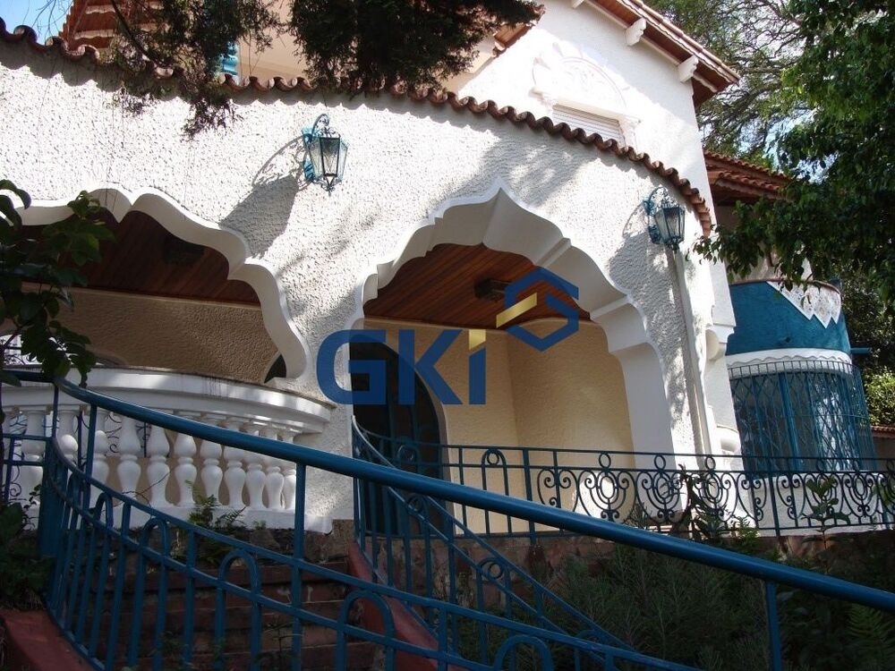 Casa de Condomínio à venda com 4 quartos, 330m² - Foto 2