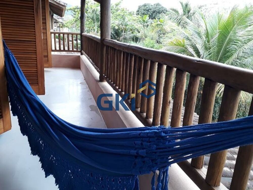 Casa de Condomínio para alugar com 4 quartos, 340m² - Foto 1