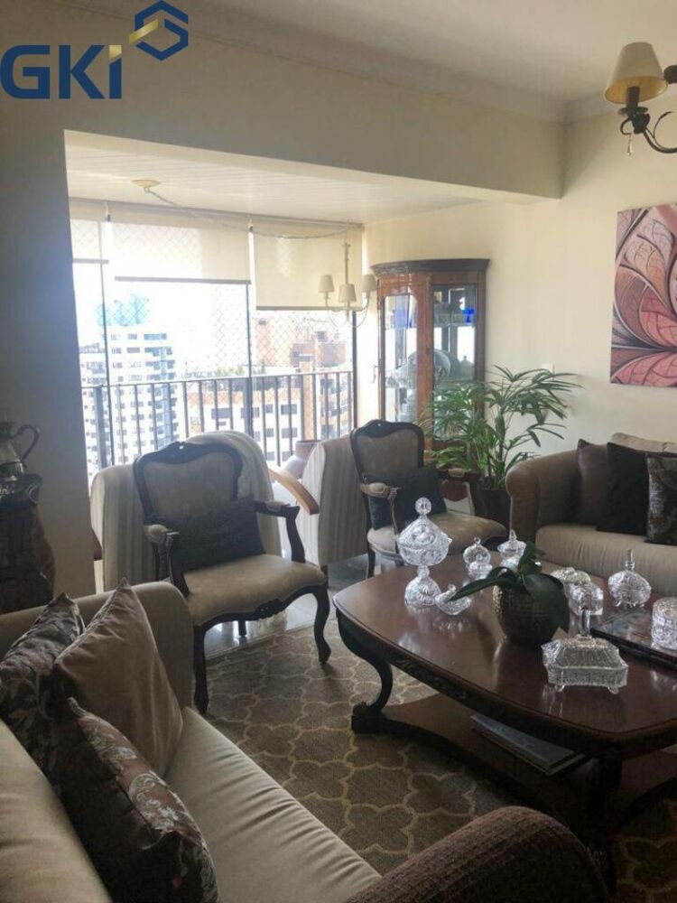 Apartamento à venda com 3 quartos, 139m² - Foto 2