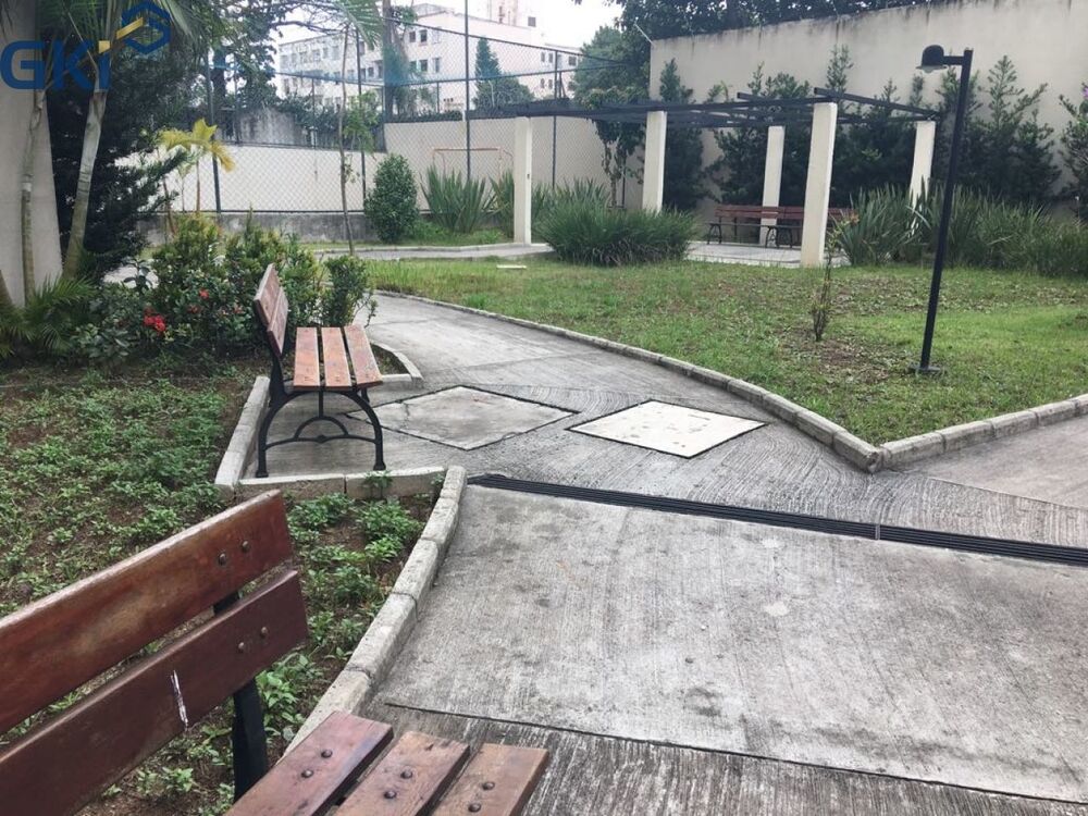Apartamento à venda com 2 quartos, 44m² - Foto 3