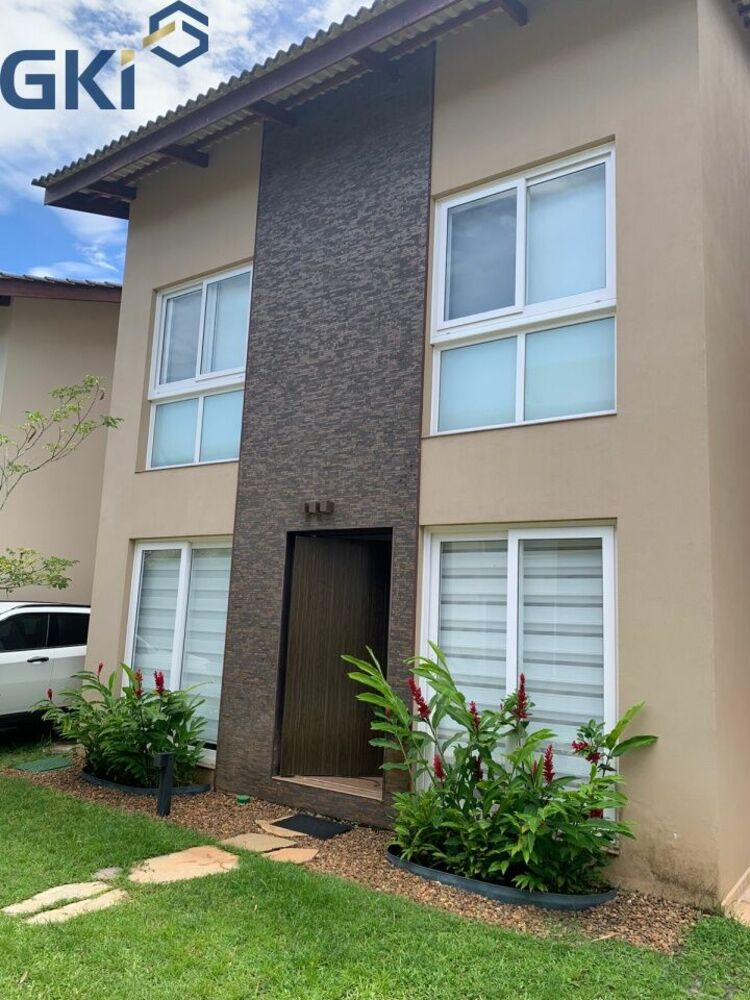 Casa de Condomínio à venda com 3 quartos, 132m² - Foto 1