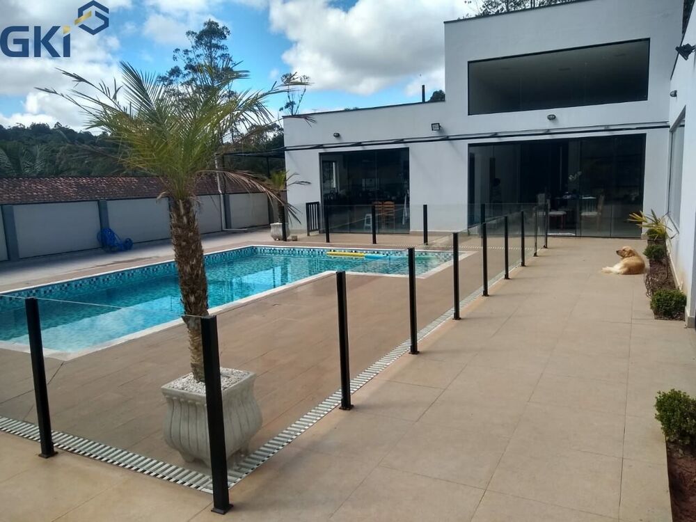 Casa de Condomínio à venda com 4 quartos, 290m² - Foto 3
