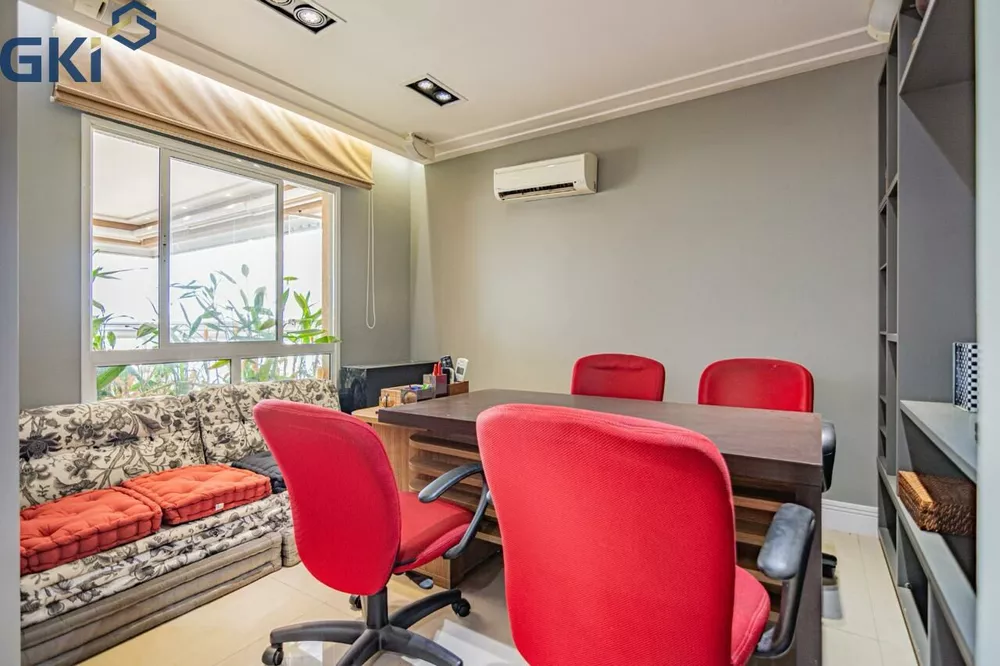 Apartamento, 4 quartos, 206 m² - Foto 1
