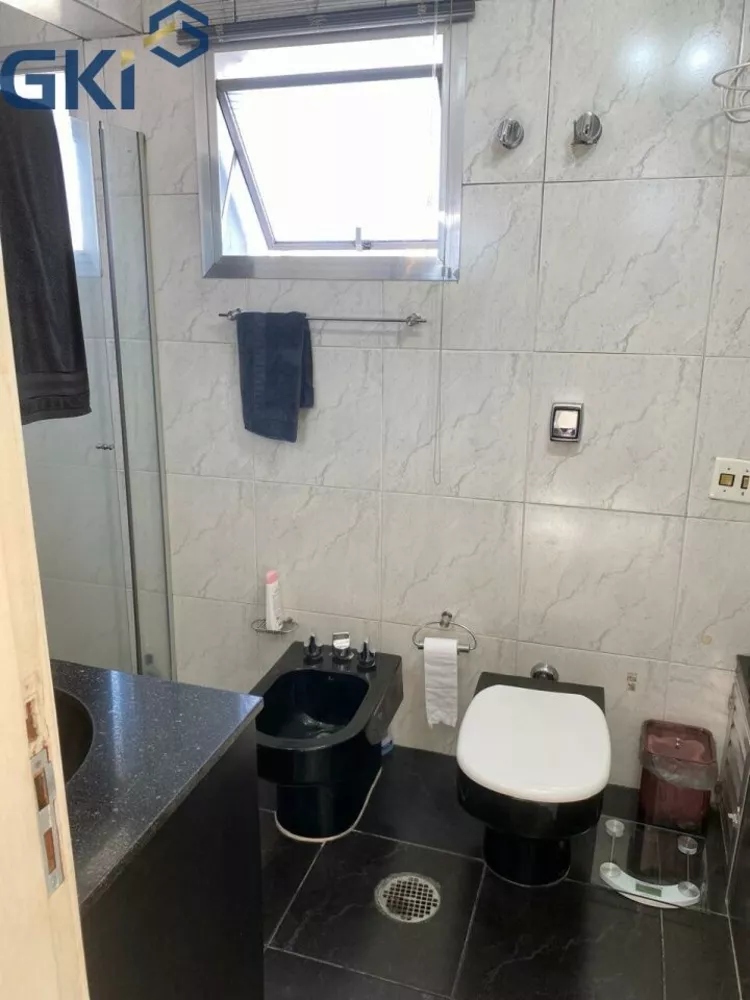 Apartamento à venda com 3 quartos, 141m² - Foto 12