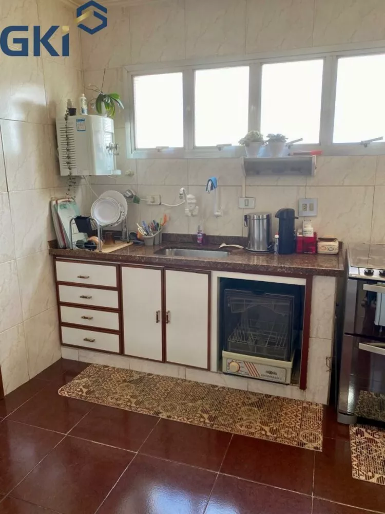 Apartamento à venda com 3 quartos, 141m² - Foto 6