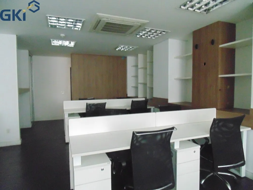 Sala-Conjunto, 300 m² - Foto 1