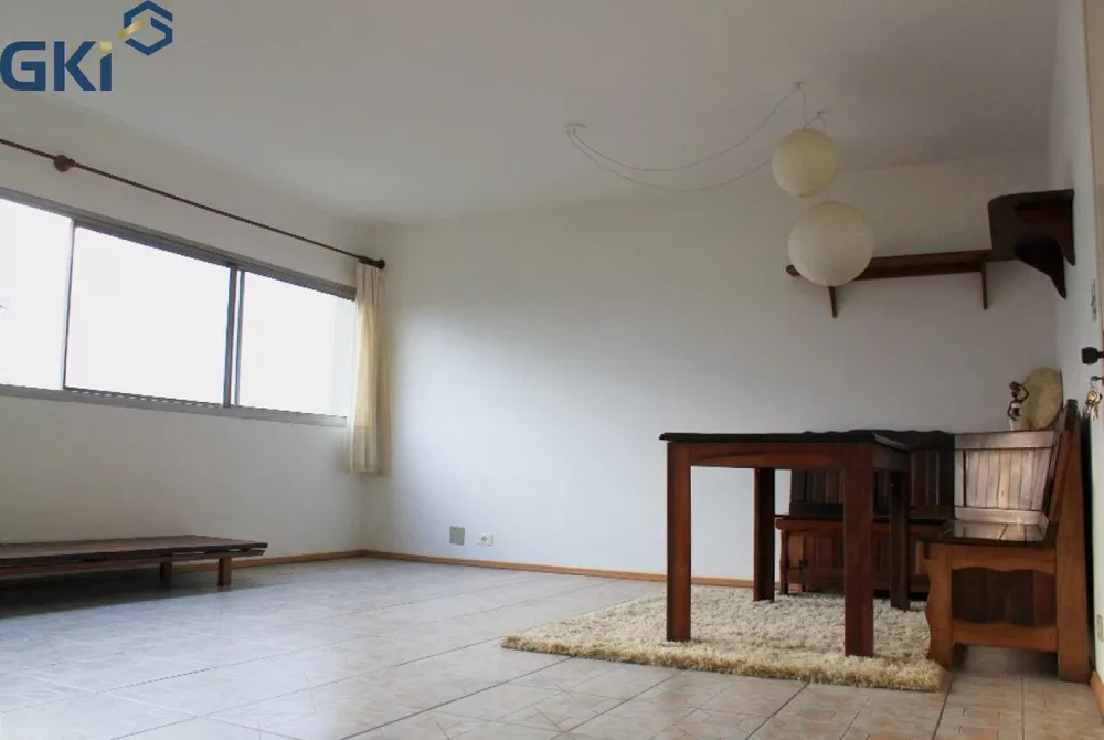 Apartamento à venda com 3 quartos, 94m² - Foto 1