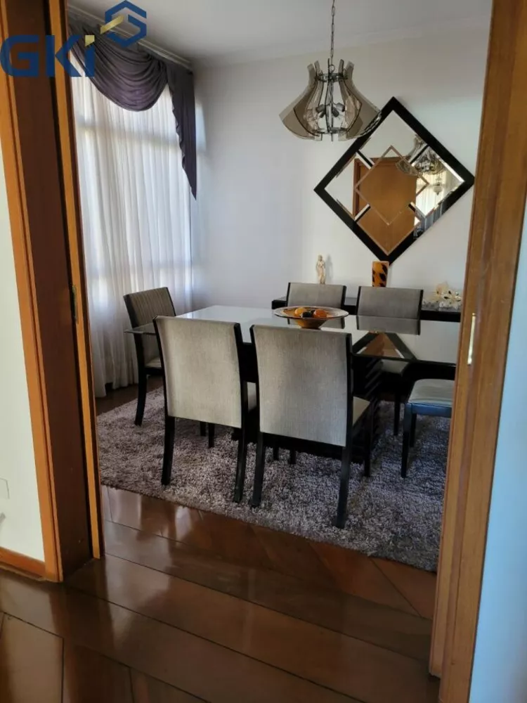 Apartamento, 3 quartos, 300 m² - Foto 1