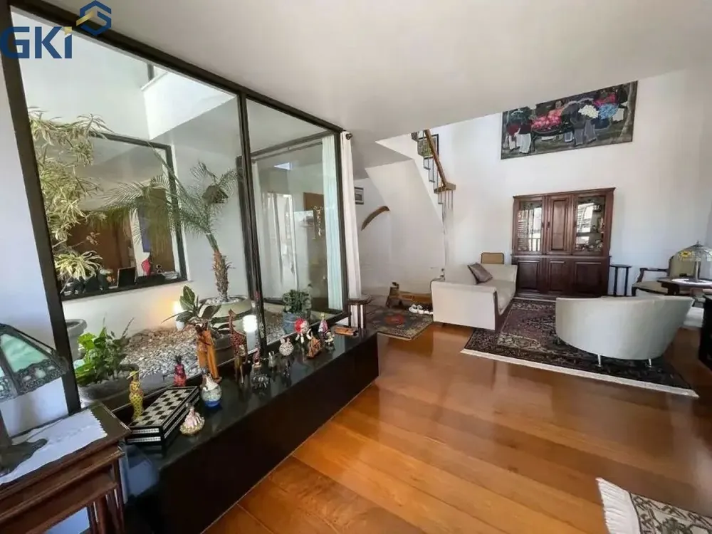 Apartamento, 3 quartos, 280 m² - Foto 1