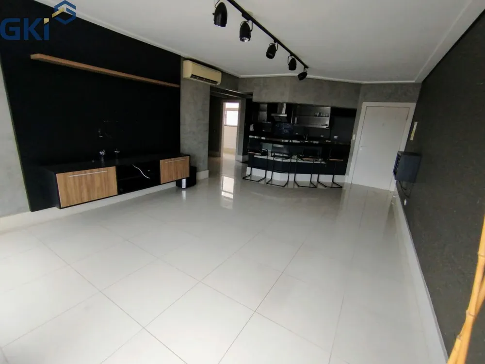 Apartamento, 3 quartos, 100 m² - Foto 2