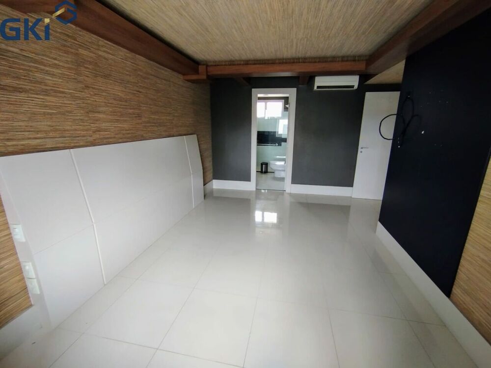 Apartamento, 3 quartos, 100 m² - Foto 1