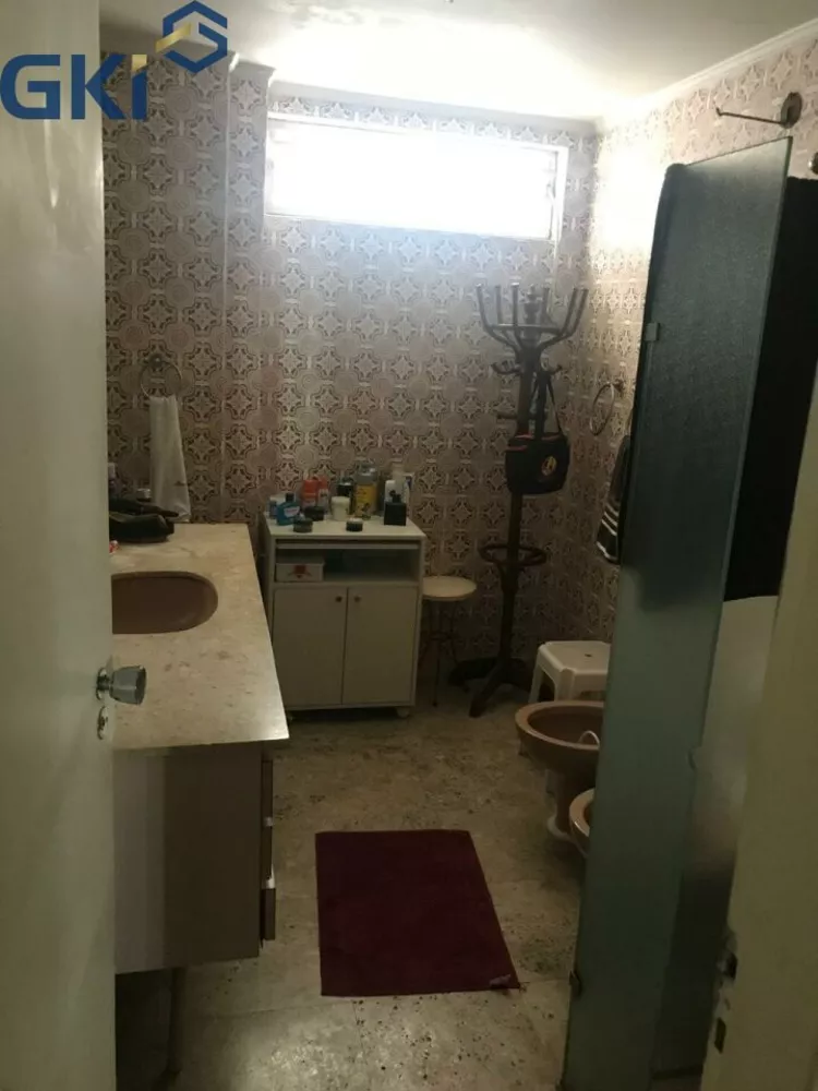 Apartamento, 3 quartos, 240 m² - Foto 1