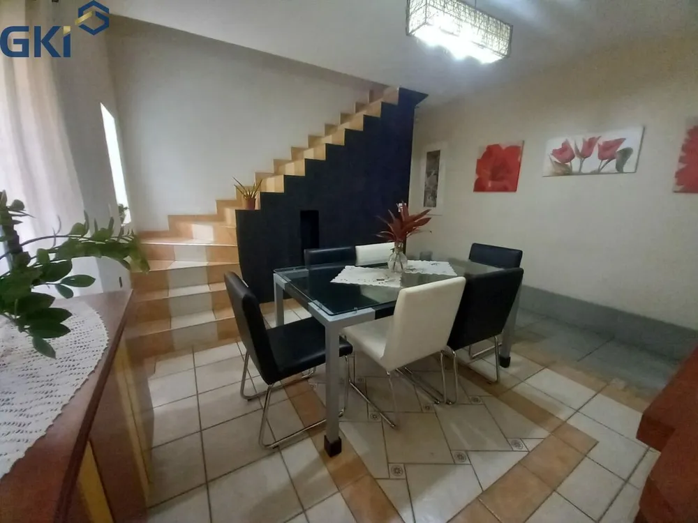 Casa, 3 quartos, 223 m² - Foto 11