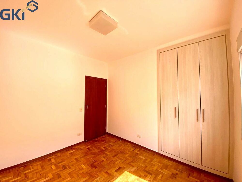 Casa à venda e aluguel com 3 quartos, 201m² - Foto 4