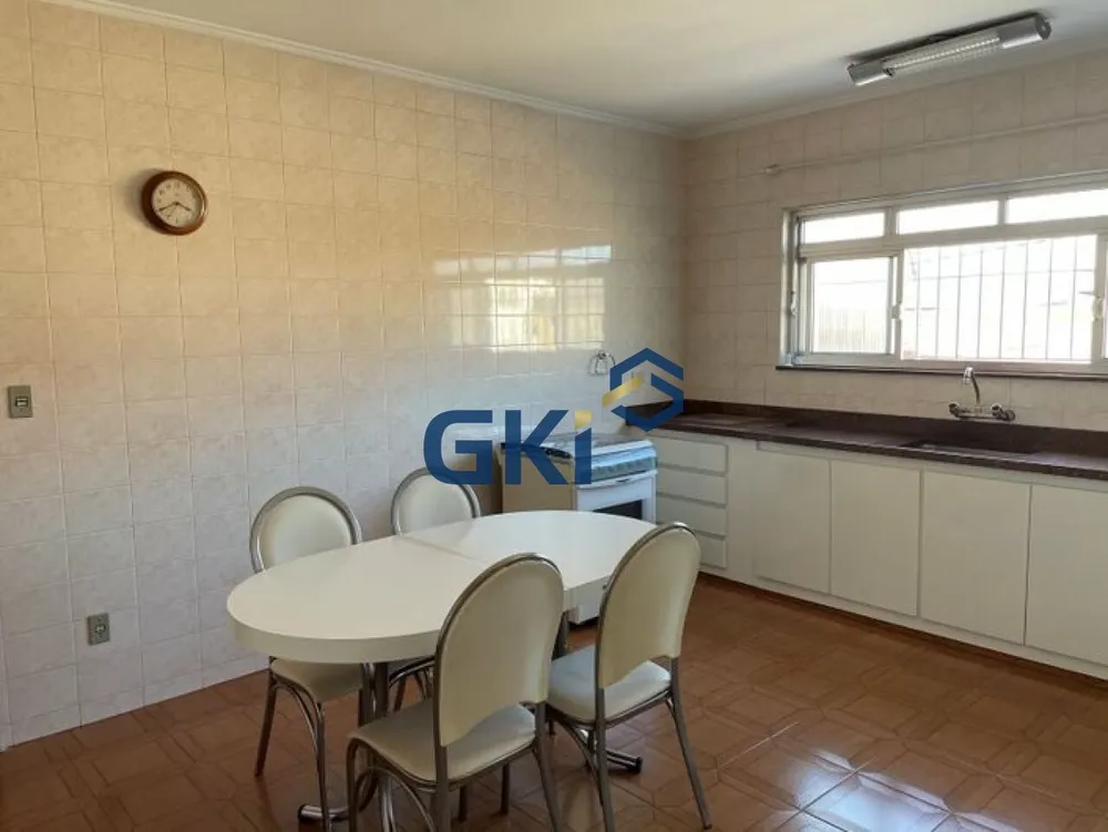 Casa, 3 quartos, 250 m² - Foto 3