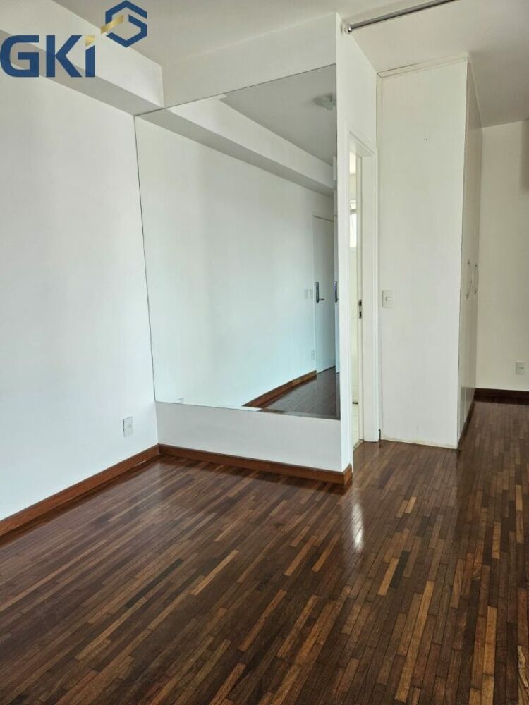 Apartamento à venda com 1 quarto, 45m² - Foto 2