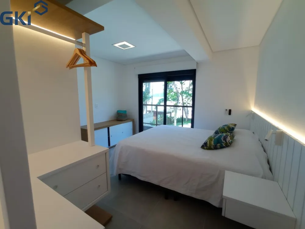 Casa, 5 quartos, 205 m² - Foto 2