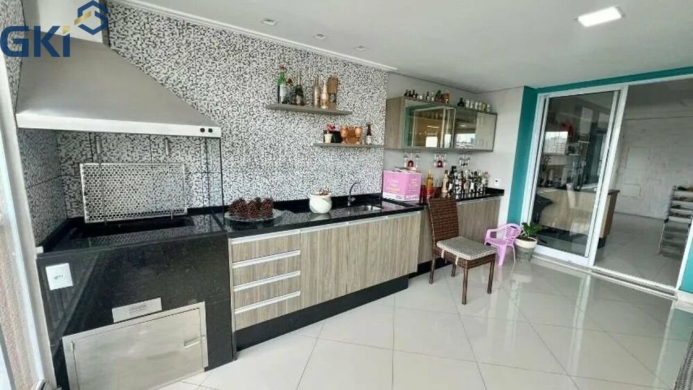 Apartamento, 3 quartos, 177 m² - Foto 1