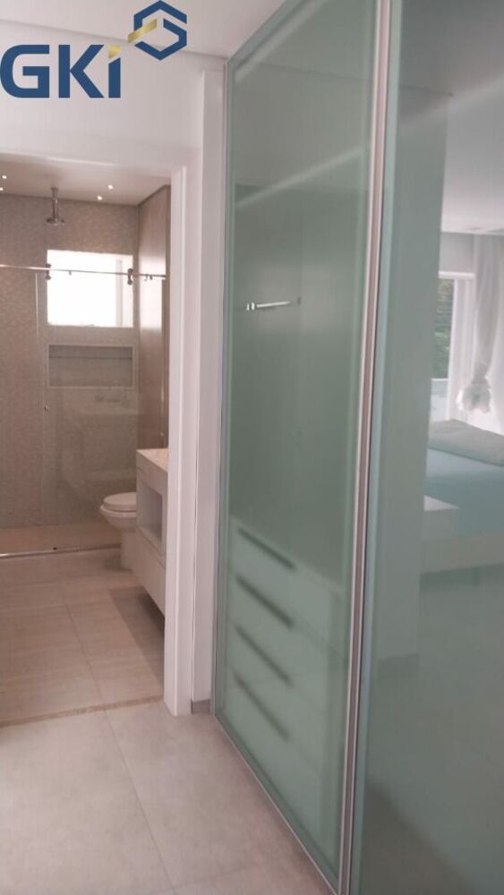 Casa de Condomínio à venda e aluguel com 5 quartos, 330m² - Foto 8