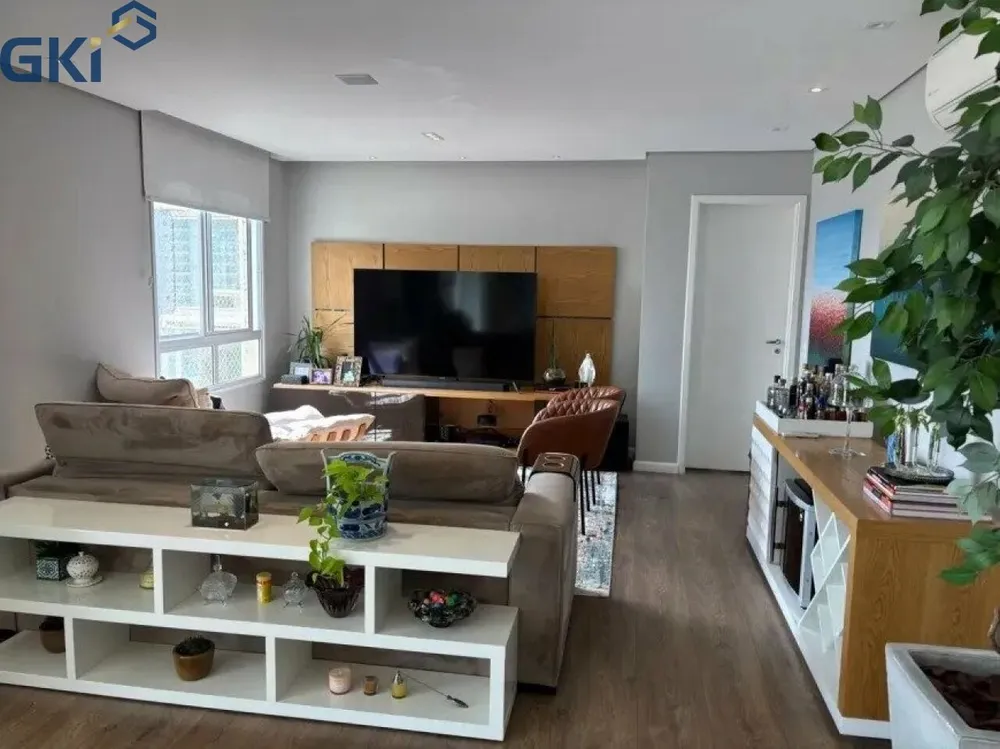 Apartamento, 3 quartos, 162 m² - Foto 1