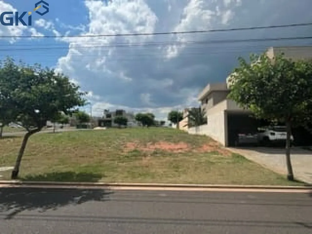Terreno, 301 m² - Foto 1