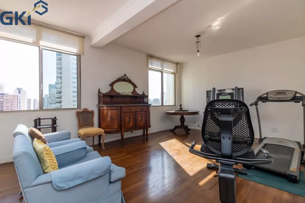 Apartamento à venda com 3 quartos, 213m² - Foto 7