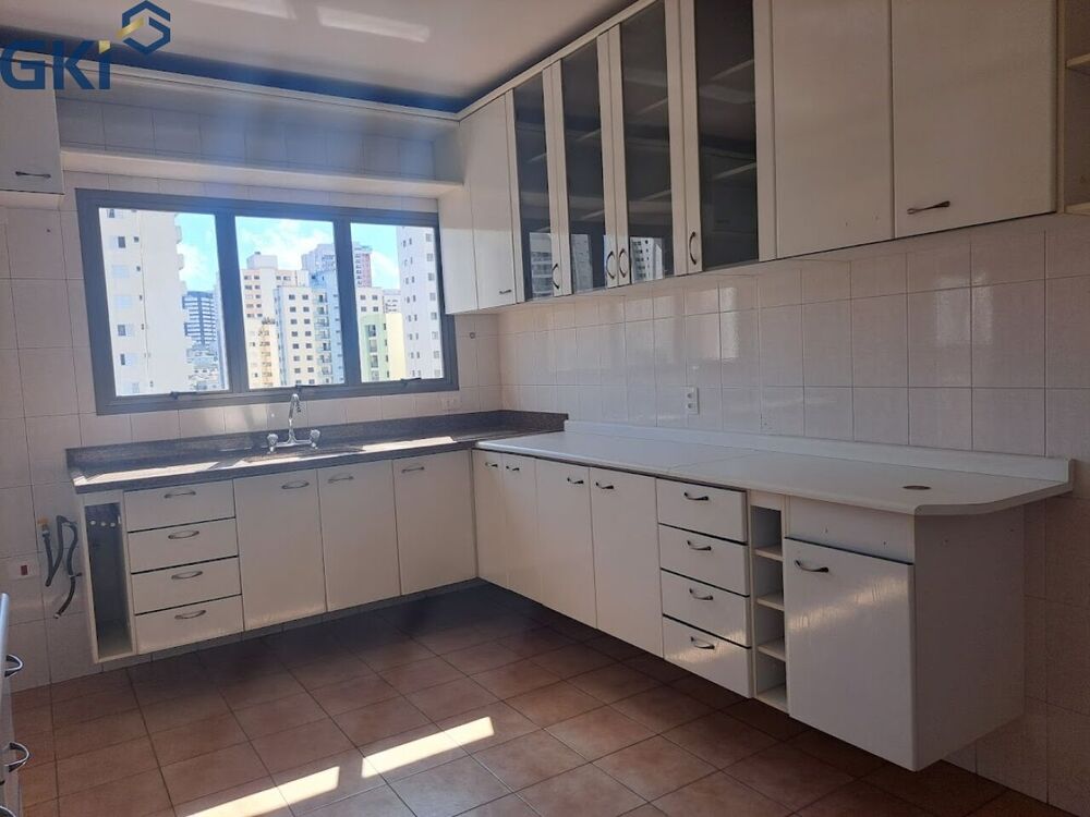Apartamento, 3 quartos, 117 m² - Foto 1