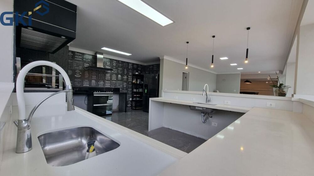 Casa de Condomínio à venda com 4 quartos, 470m² - Foto 10
