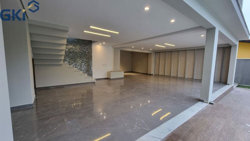 Casa de Condomínio à venda com 4 quartos, 470m² - Foto 5