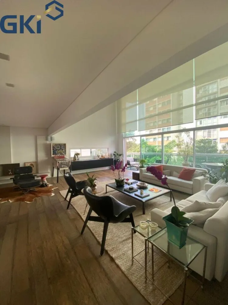 Apartamento, 4 quartos, 250 m² - Foto 1