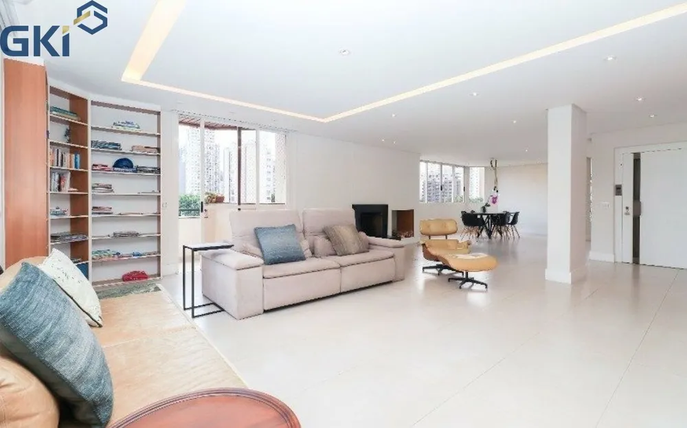 Apartamento, 3 quartos, 204 m² - Foto 1